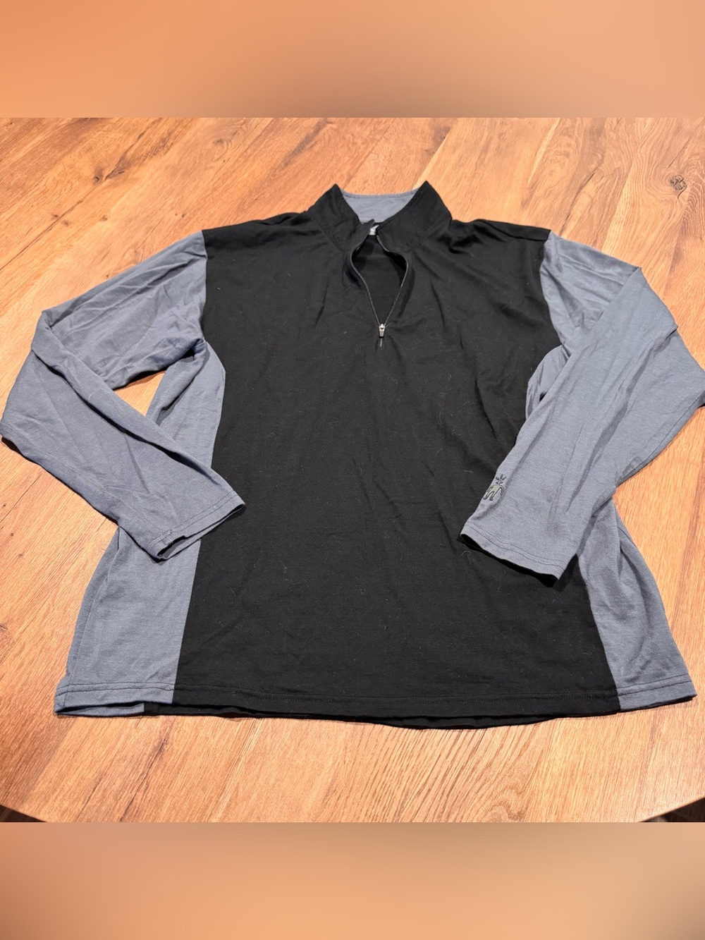 Smartwool Men’s Black and Gray Quarter Zip Pullover